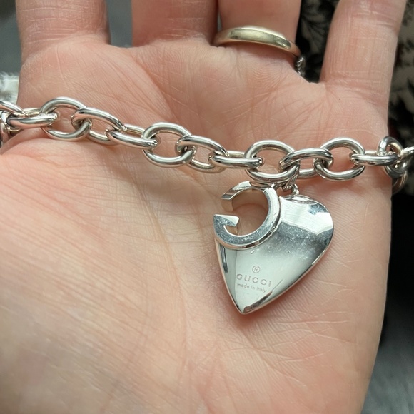 GUCCI HEART CHARM CHAIN BRACELET 925 STERLING SILVER NEW in BOX - Picture 6 of 7